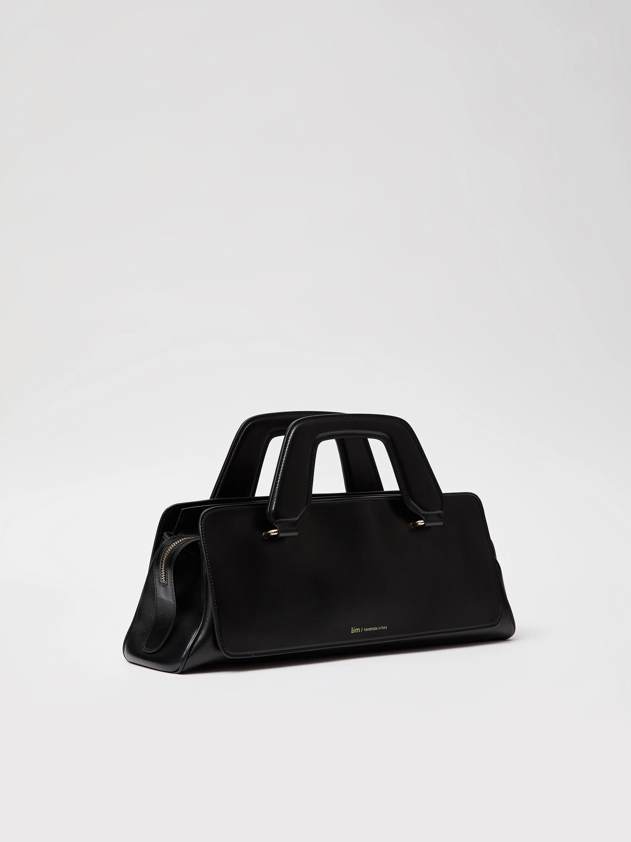 Olivia: The perfect 24/7 companion — āim/handmadeinitaly